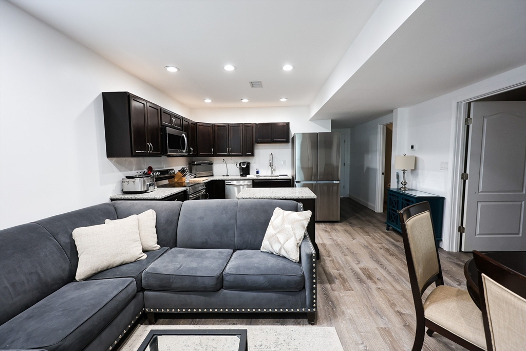1 bed, 1 bath apartment for rent at 79 Granite St Unit 1, Weymouth — photo 6 of 12
