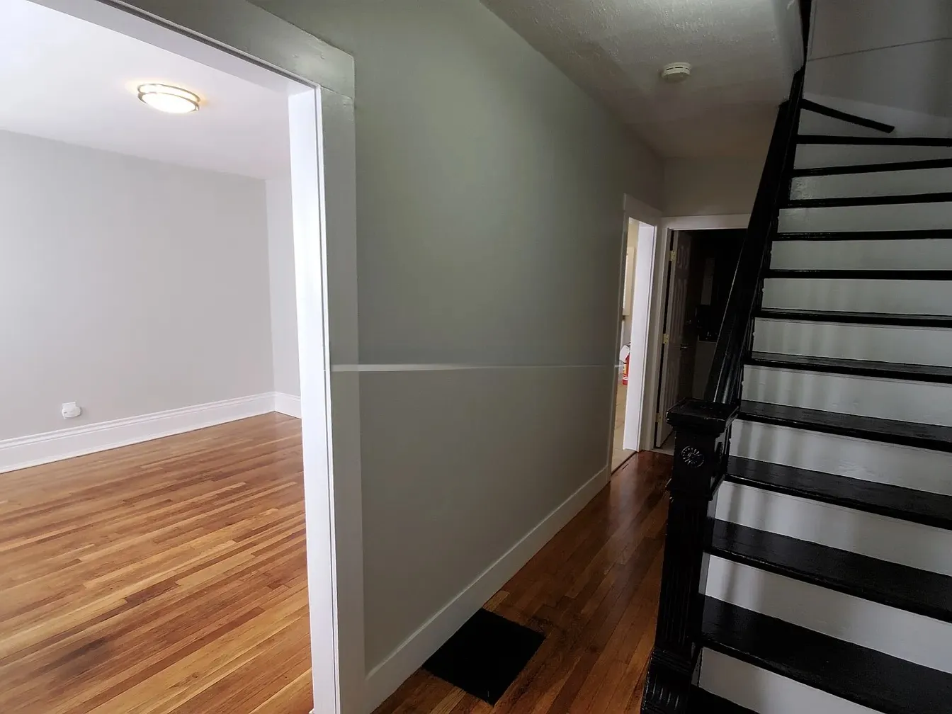 4 bed, 1 bath apartment for rent at 79 Hammond St Unit 79, Banks Square — photo 9 of 13
