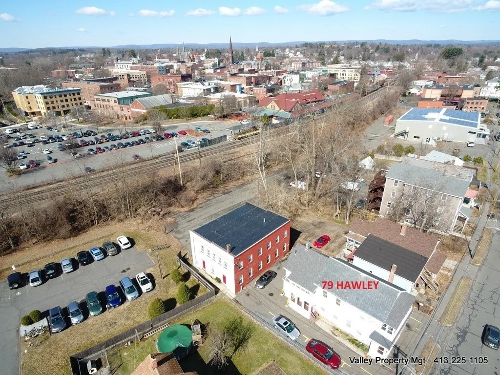 2 bed, 1 bath apartment for rent at 79 Hawley St Unit B, Northampton — photo 1 of 19