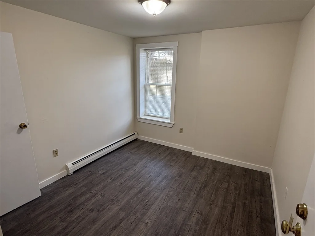 2 bed, 1 bath apartment for rent at 79 Hawley St Unit B, Northampton — photo 14 of 19