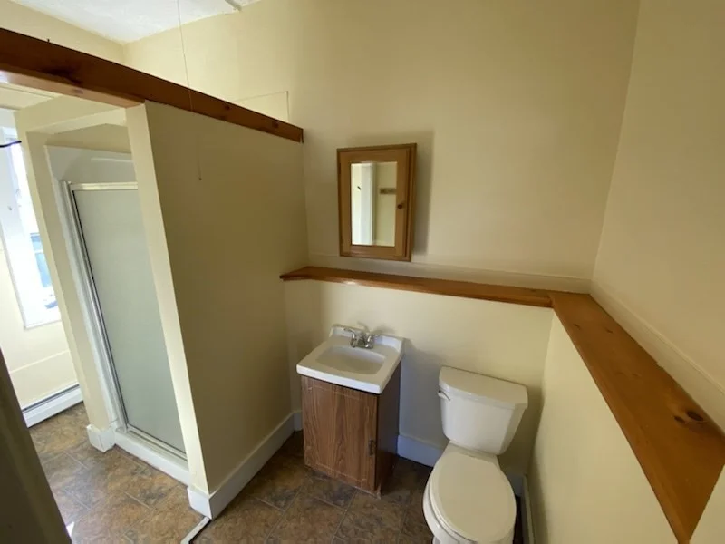 3 bed, 1 bath apartment for rent at 79 Hawley Unit C, Northampton — photo 10 of 11