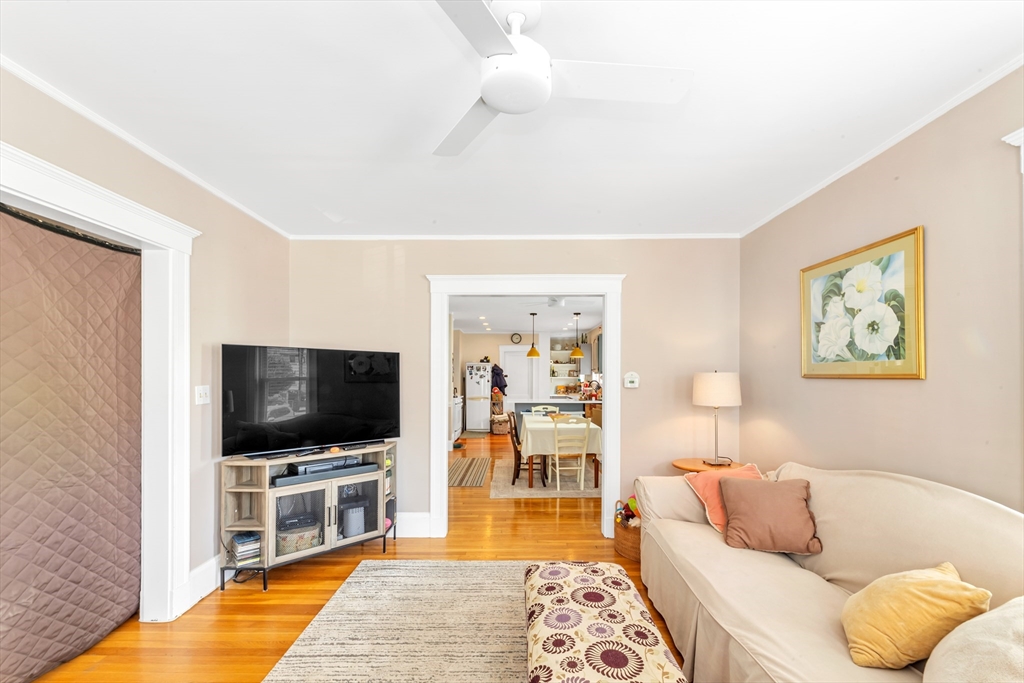 2 bed, 1 bath apartment for rent at 79 Hewlett Unit 1, Roslindale — photo 3 of 20
