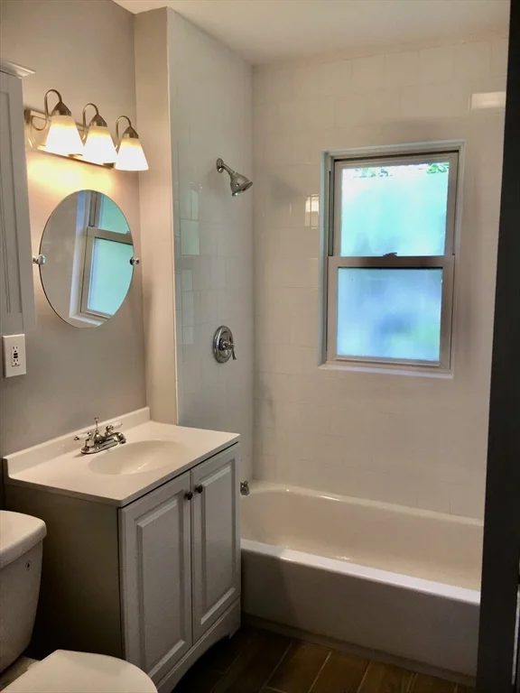 2 bed, 1 bath apartment for rent at 79 Hewlett Unit 2, Roslindale — photo 13 of 21