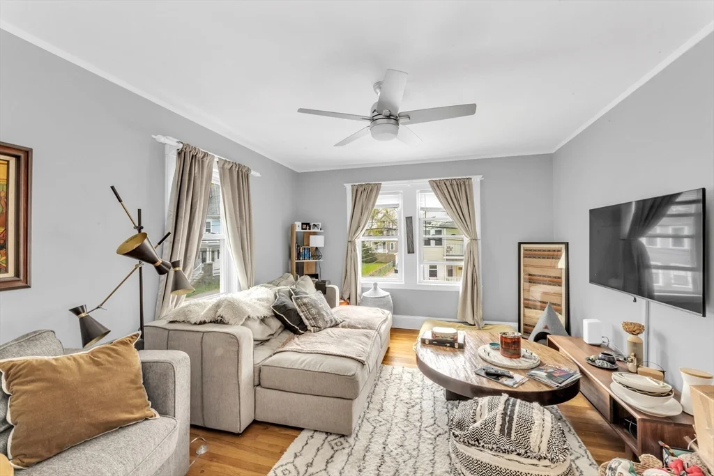 2 bed, 1 bath apartment for rent at 79 Hewlett Unit 2, Roslindale — photo 10 of 21
