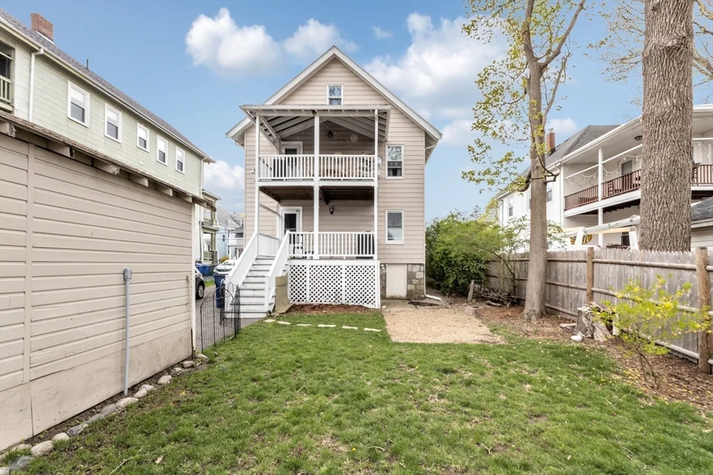 2 bed, 1 bath apartment for rent at 79 Hewlett Unit 2, Roslindale — photo 21 of 21