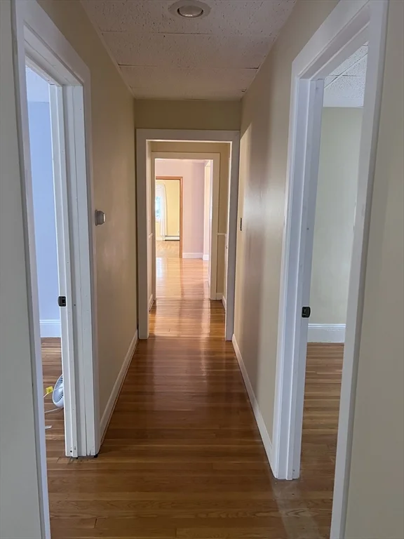 3 bed, 1 bath apartment for rent at 79 Hudson Unit 1, Powder House Square — photo 7 of 16