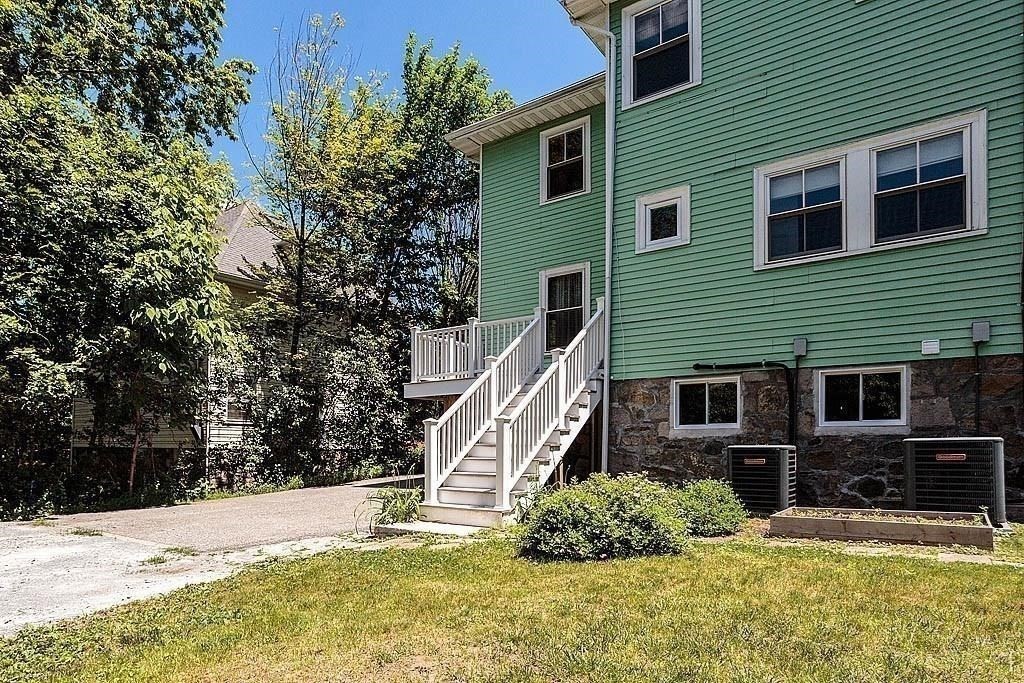 3 bed, 1 bath apartment for rent at 79 Jason St Unit 79, Arlington — photo 32 of 32