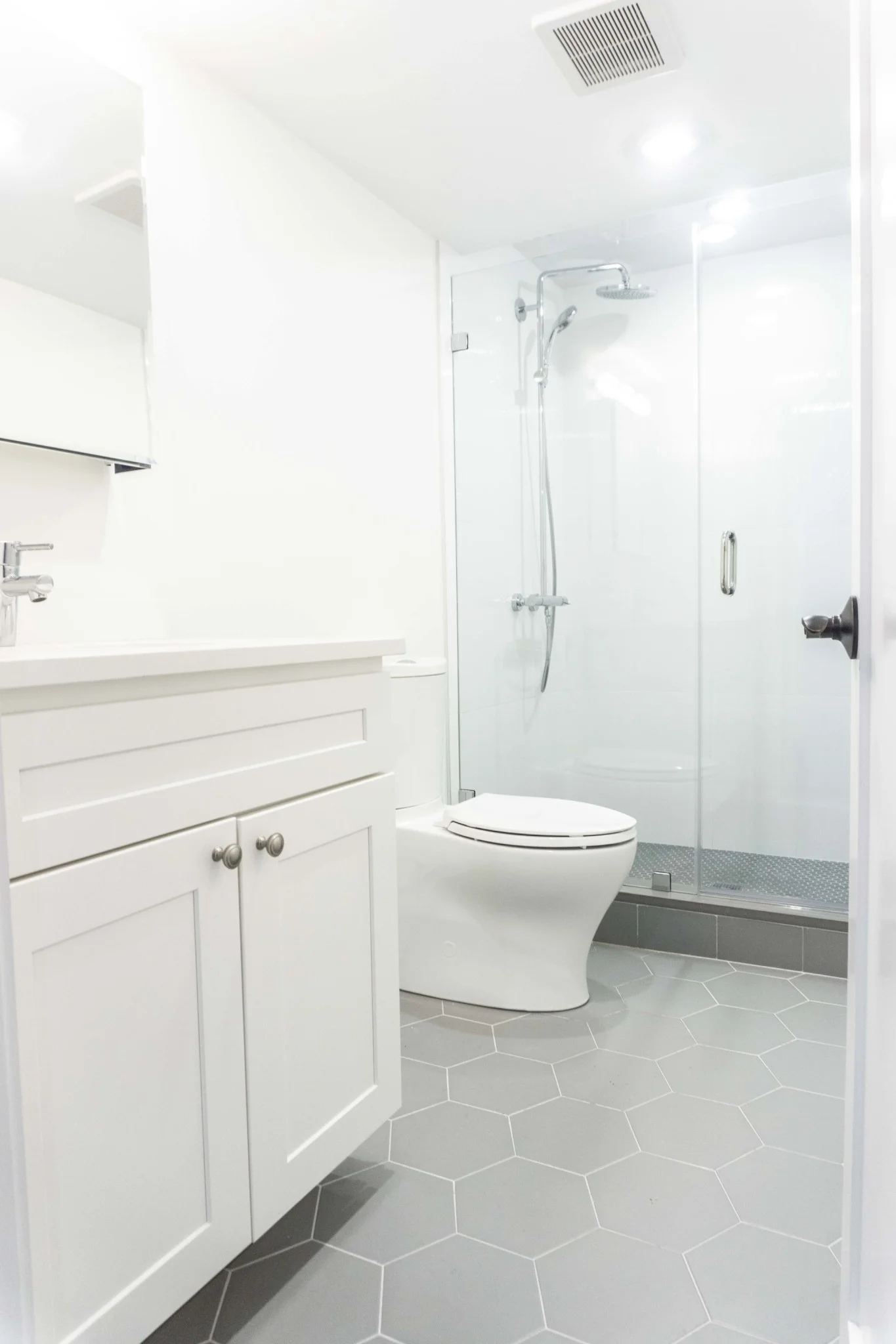 3 bed, 2.5 bath apartment for rent at 79 Linden St Unit 1, Brighton — photo 8 of 8