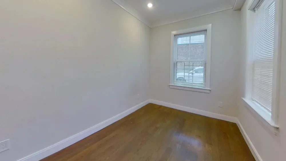 3 bed, 2.5 bath apartment for rent at 79 Linden St Unit 2, Brighton — photo 5 of 12