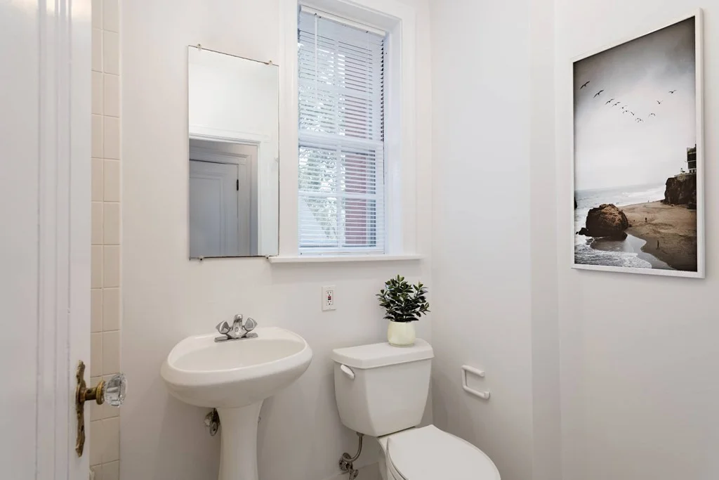 2 bed, 1 bath apartment for rent at 79 Martin St Unit 33, Neighborhood Nine — photo 6 of 14