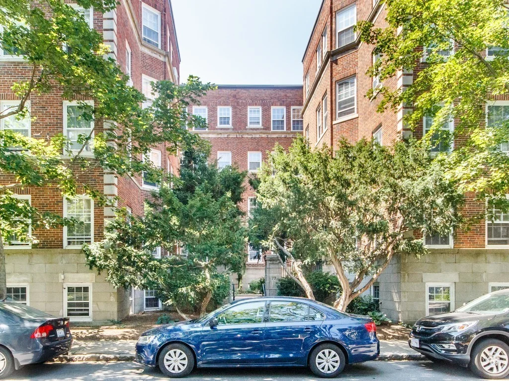 1 bed, 1 bath apartment for rent at 79 Martin Unit 24, Avon Hill — photo 7 of 9