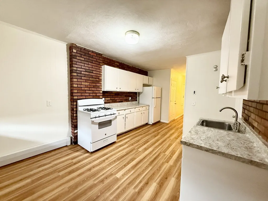 2 bed, 1 bath apartment for rent at 79 Morris St Unit 3, East Boston — photo 3 of 23