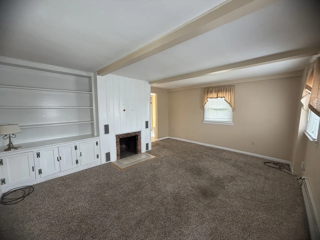1 bed, 1 bath apartment for rent at 79 N Main St Unit A, North Bellingham — photo 14 of 22