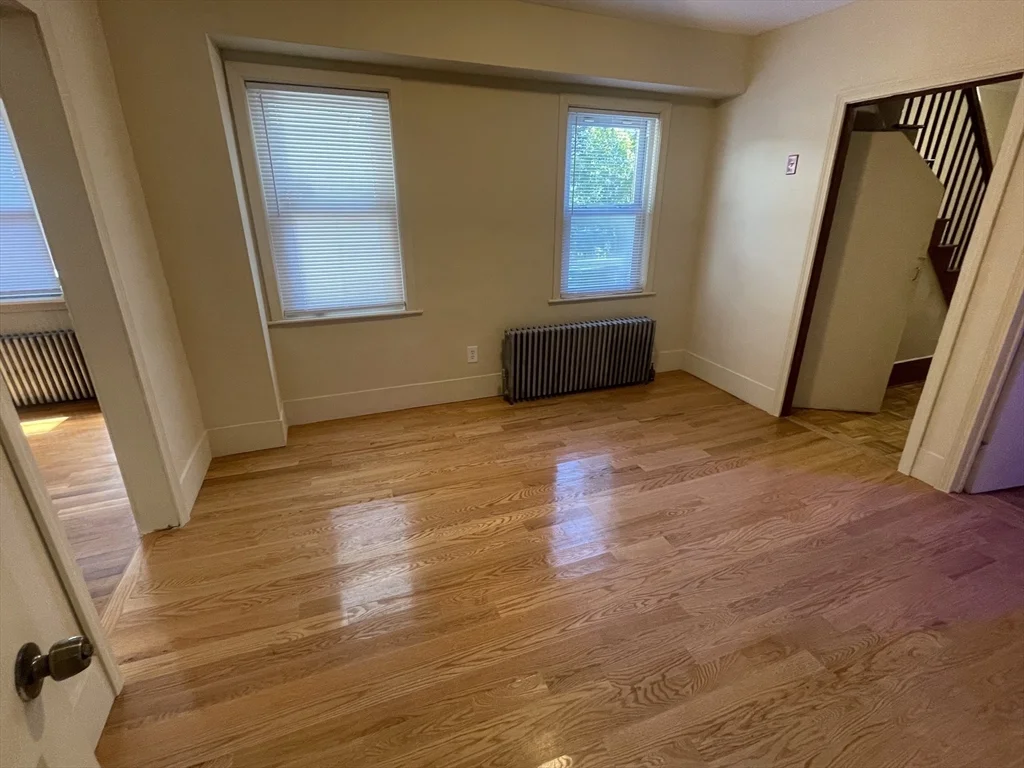 4 bed, 2 bath apartment for rent at 79 N Warren Ave, Brockton — photo 4 of 12