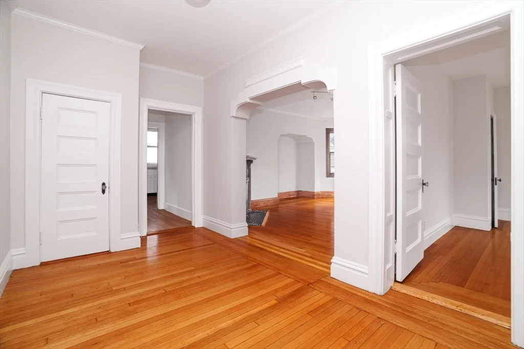 2 bed, 1 bath apartment for rent at 79 Naples Unit 1, North Brookline — photo 11 of 16