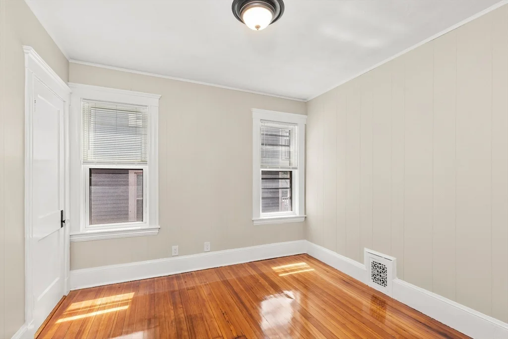 3 bed, 1 bath apartment for rent at 79 Nelson St Unit 1, Dorchester — photo 16 of 27