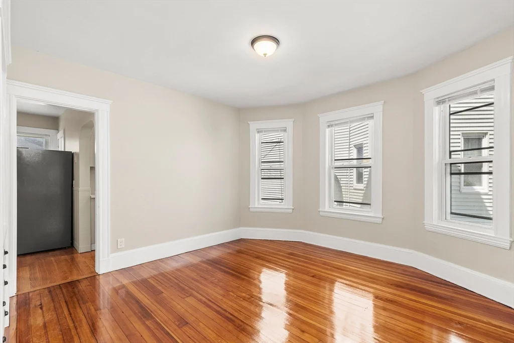 3 bed, 1 bath apartment for rent at 79 Nelson St Unit 1, Dorchester — photo 20 of 27