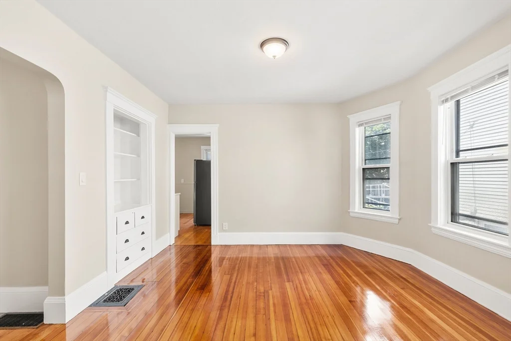 3 bed, 1 bath apartment for rent at 79 Nelson St Unit 1, Dorchester — photo 21 of 27