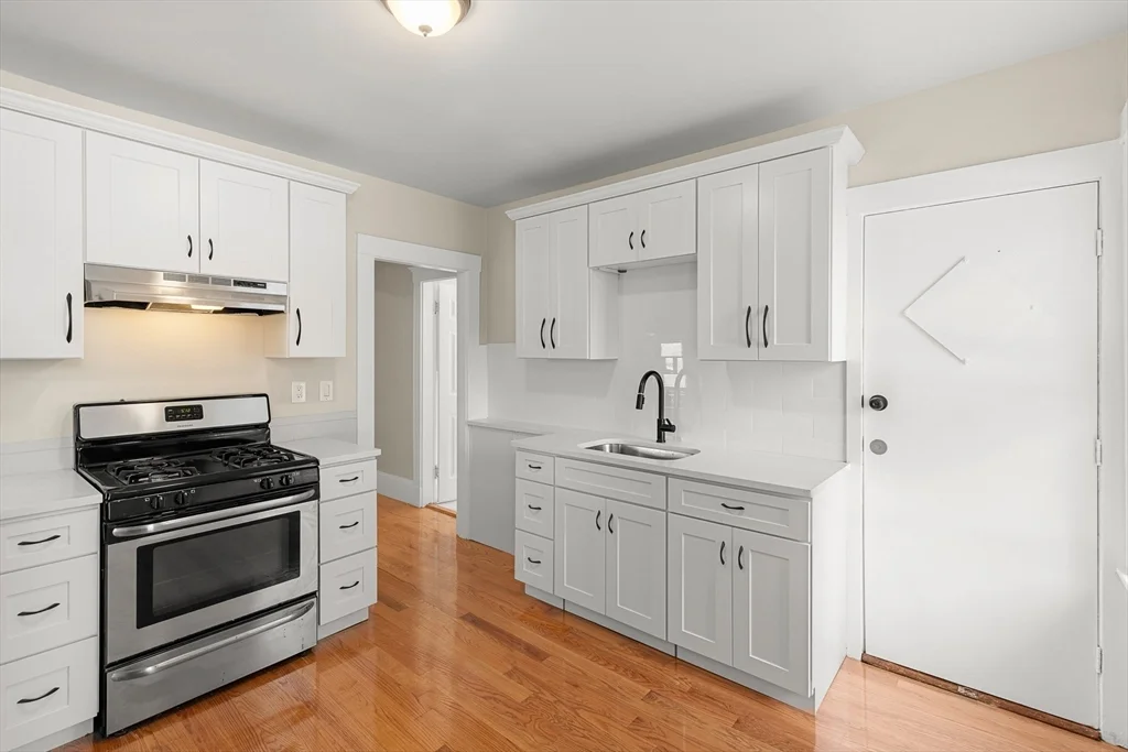 3 bed, 1 bath apartment for rent at 79 Nelson St Unit 1, Dorchester