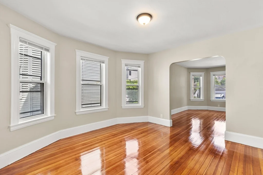 3 bed, 1 bath apartment for rent at 79 Nelson St Unit 1, Dorchester — photo 17 of 27