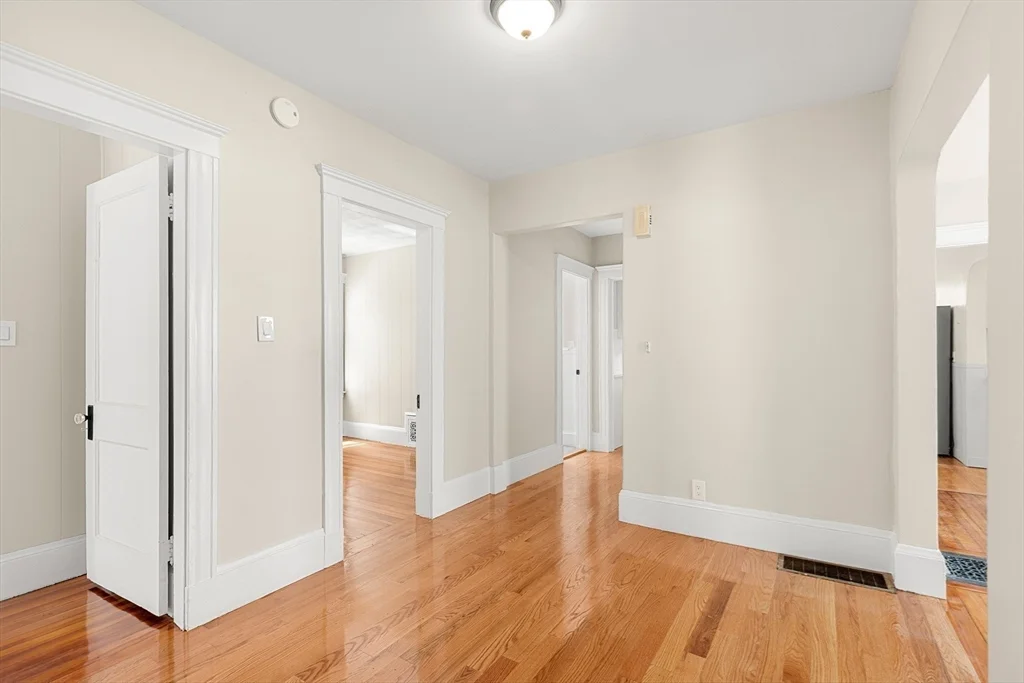 3 bed, 1 bath apartment for rent at 79 Nelson St Unit 1, Dorchester — photo 9 of 27
