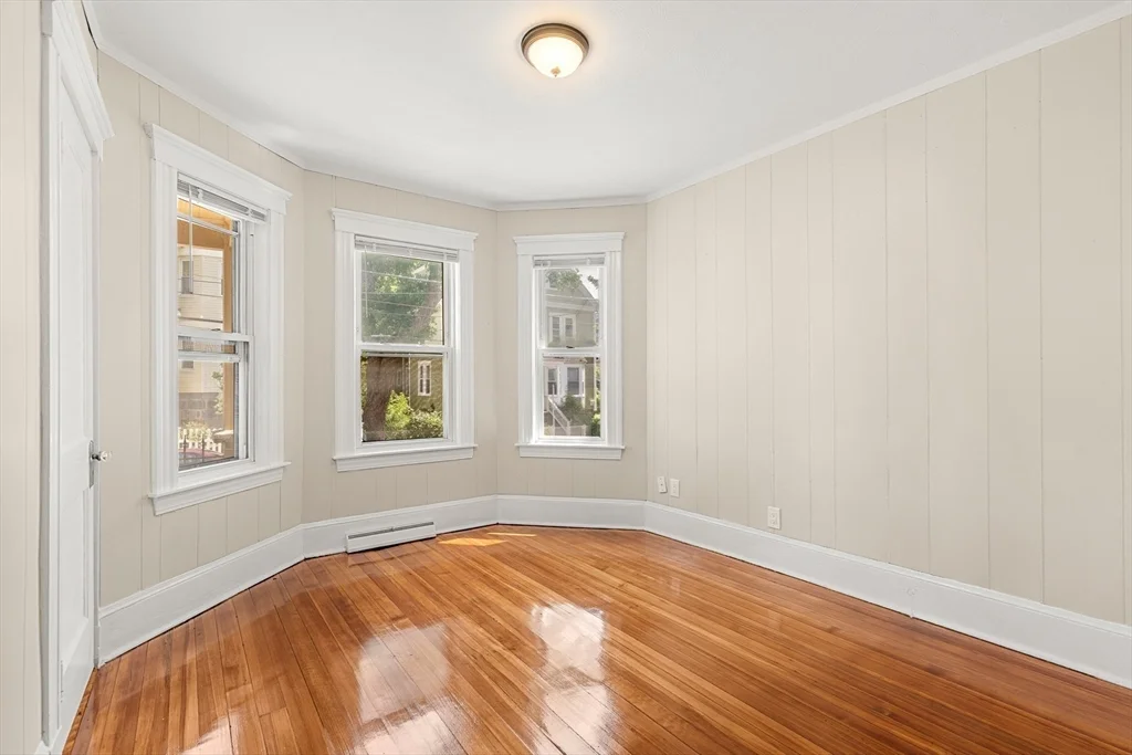 3 bed, 1 bath apartment for rent at 79 Nelson St Unit 1, Dorchester — photo 13 of 27