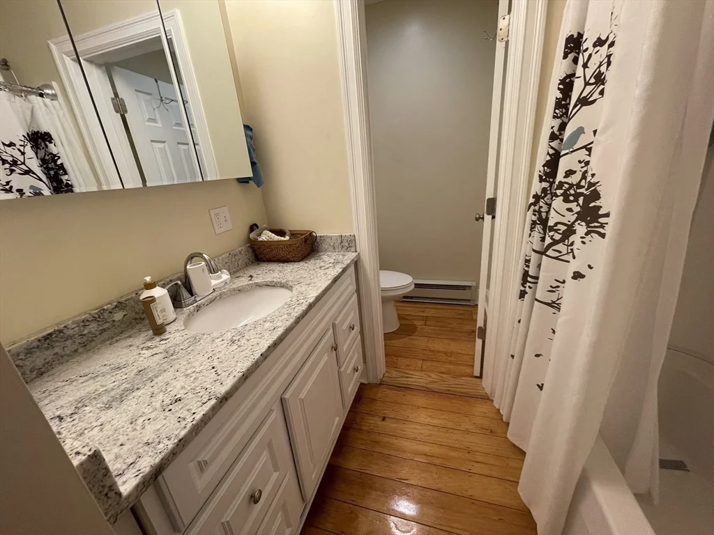 6 bed, 3 bath apartment for rent at 79 Park St, Boston — photo 10 of 18
