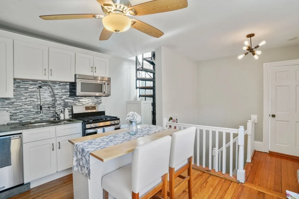 2 bed, 1 bath apartment for rent at 79 Pearl St Unit 3, Charlestown — photo 5 of 21