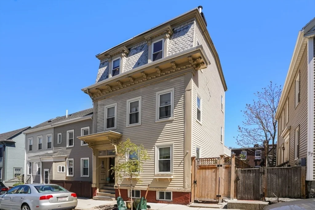 2 bed, 1 bath apartment for rent at 79 Pearl St Unit 3, Charlestown — photo 19 of 21