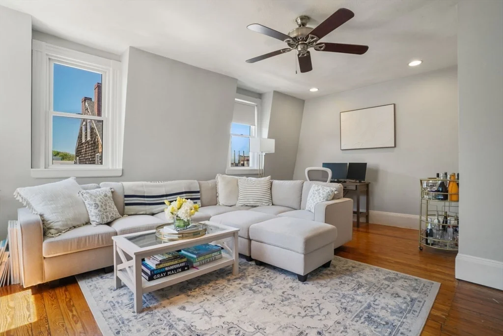 2 bed, 1 bath apartment for rent at 79 Pearl St Unit 3, Charlestown — photo 4 of 21