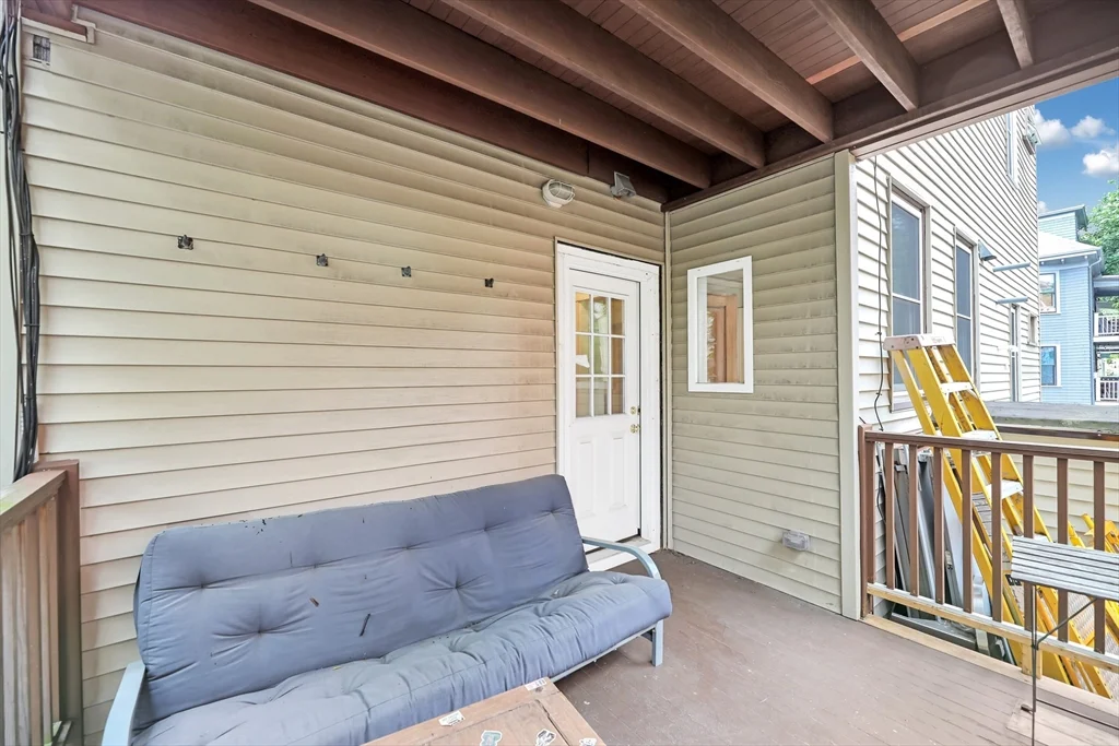4 bed, 3 bath apartment for rent at 79 Perkins St Unit 1, Jamaica Plain — photo 17 of 19