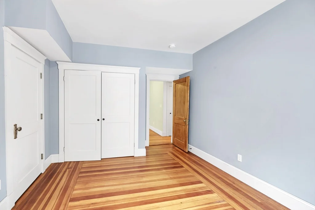4 bed, 3 bath apartment for rent at 79 Perkins St Unit 1, Jamaica Plain — photo 6 of 19