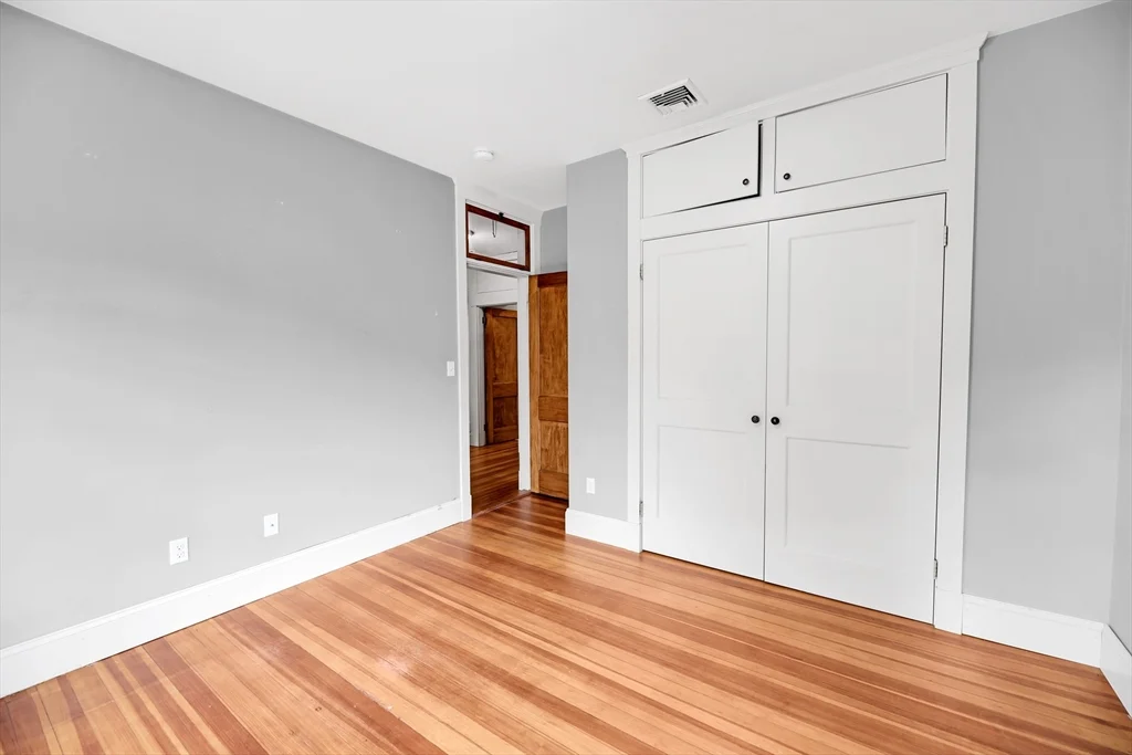 4 bed, 3 bath apartment for rent at 79 Perkins St Unit 1, Jamaica Plain — photo 15 of 19