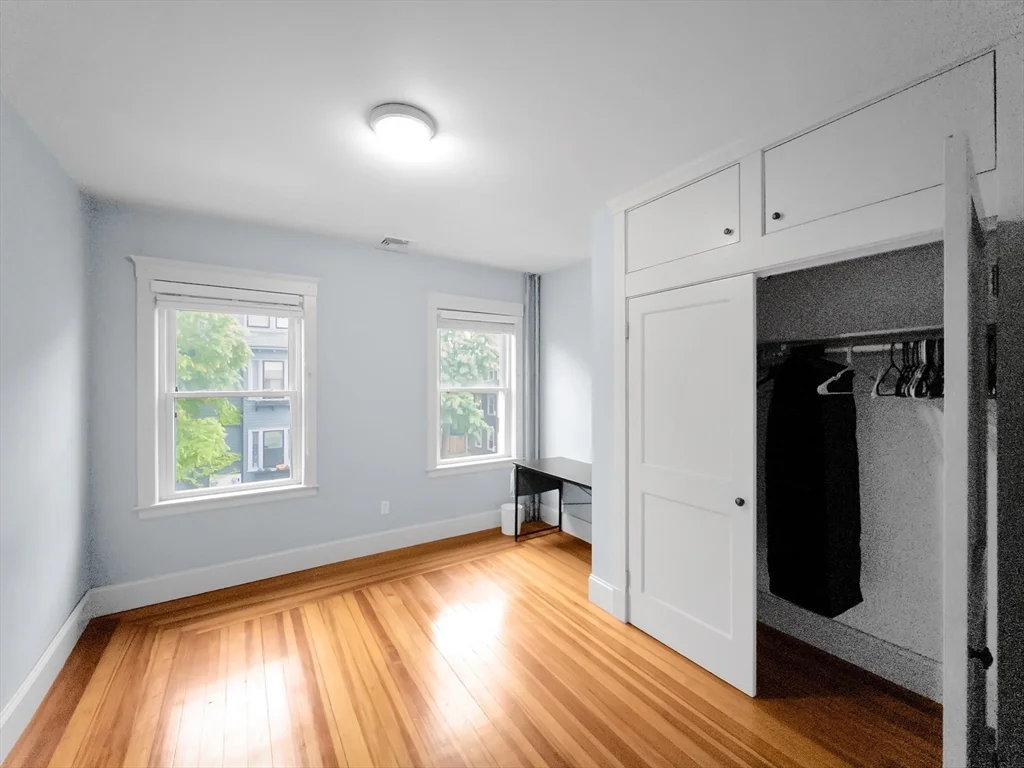 4 bed, 3 bath apartment for rent at 79 Perkins St Unit 2, Jamaica Plain — photo 9 of 19