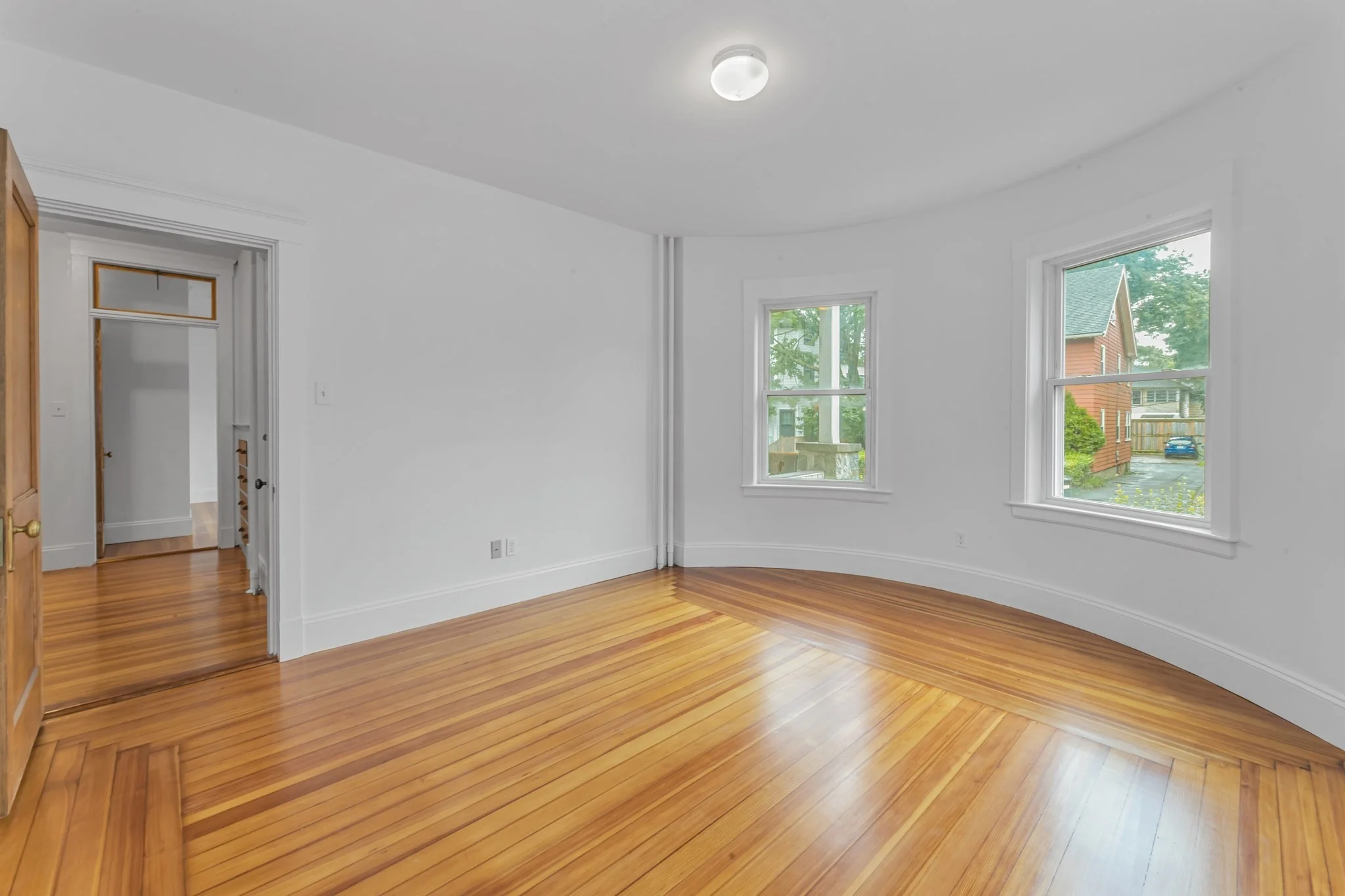 4 bed, 3 bath apartment for rent at 79 Perkins St Unit 2, Jamaica Plain — photo 6 of 17