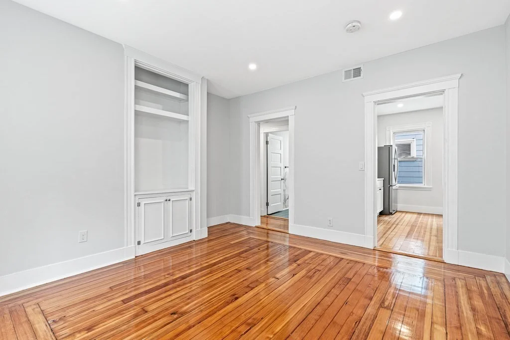 4 bed, 1 bath apartment for rent at 79 Pleasant St Unit 2A, Dorchester — photo 5 of 11
