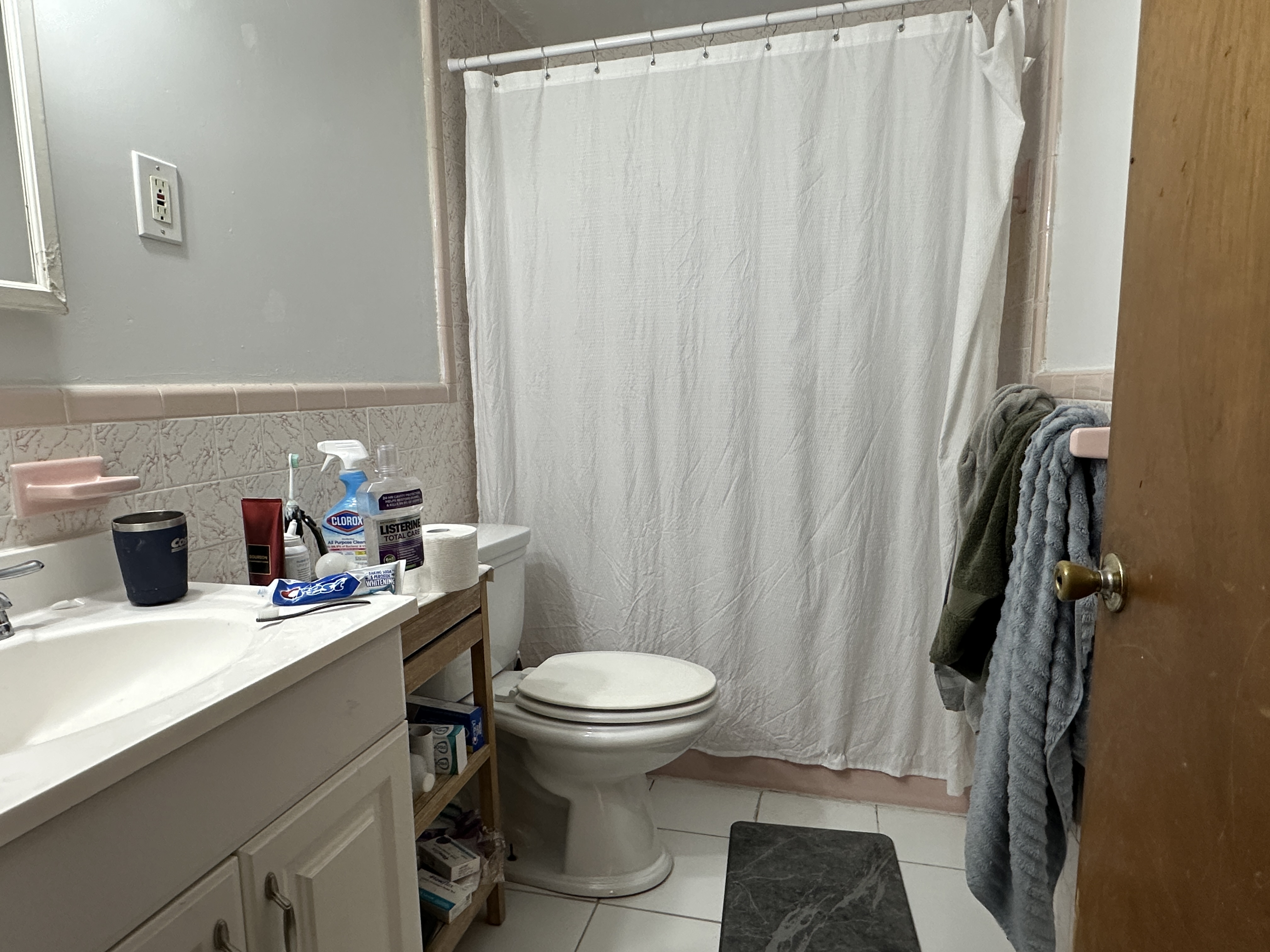 2 bed, 1 bath apartment for rent at 79 Poplar St Unit 7, Roslindale — photo 3 of 7