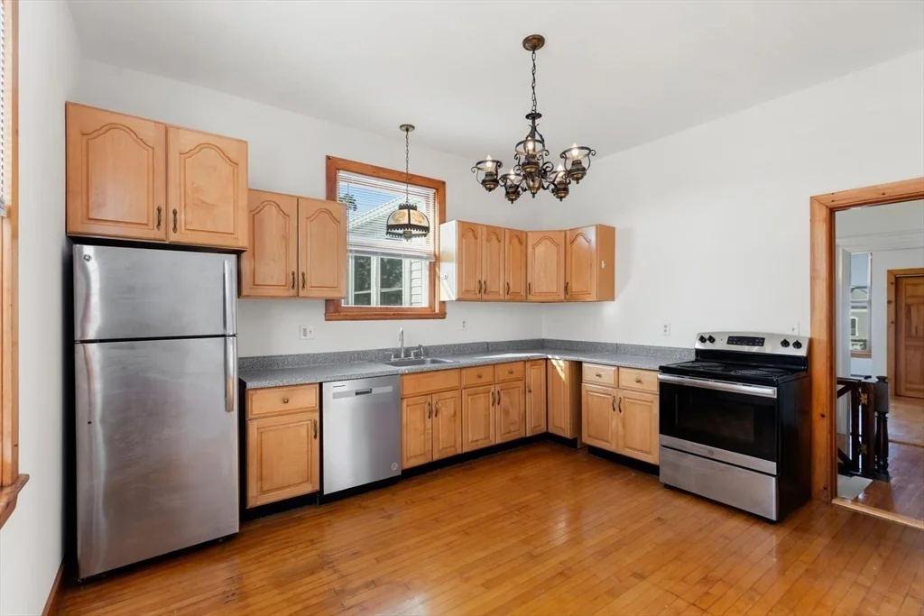 2 bed, 2 bath apartment for rent at 79 Prospect Unit 2, Gloucester — photo 12 of 27