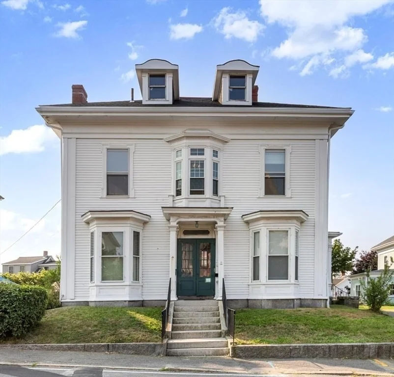 2 bed, 2 bath apartment for rent at 79 Prospect Unit 2, Gloucester — photo 1 of 27
