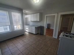 2 bed, 1 bath apartment for rent at 79 Rosseter St Unit 1, Dorchester — photo 2 of 11