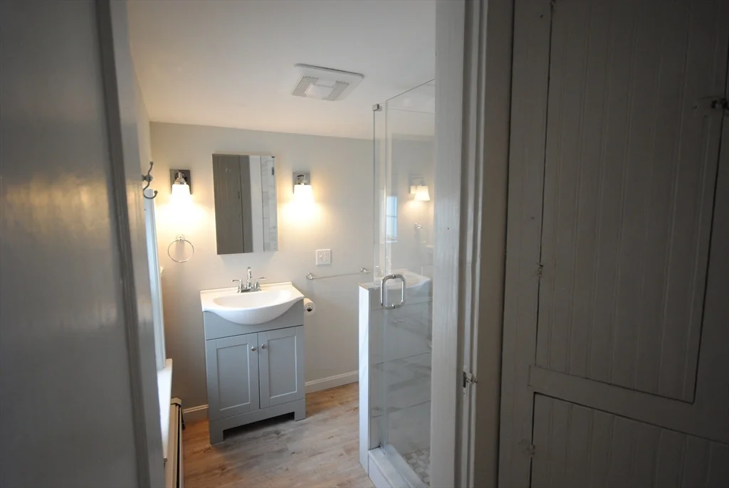 2 bed, 1 bath apartment for rent at 79 School St Unit 79, Northbridge — photo 8 of 19