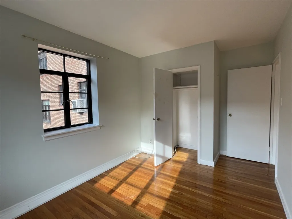2 bed, 1 bath apartment for rent at 79 Sutherland Rd Unit 3, Brighton — photo 9 of 17