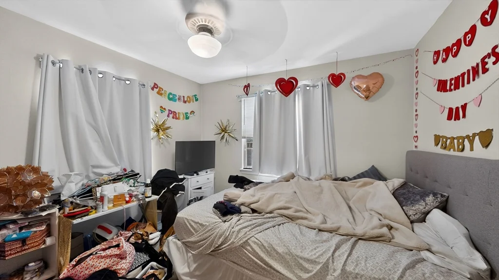 2 bed, 1 bath apartment for rent at 79 Sutherland Rd Unit 5, Brighton — photo 12 of 13