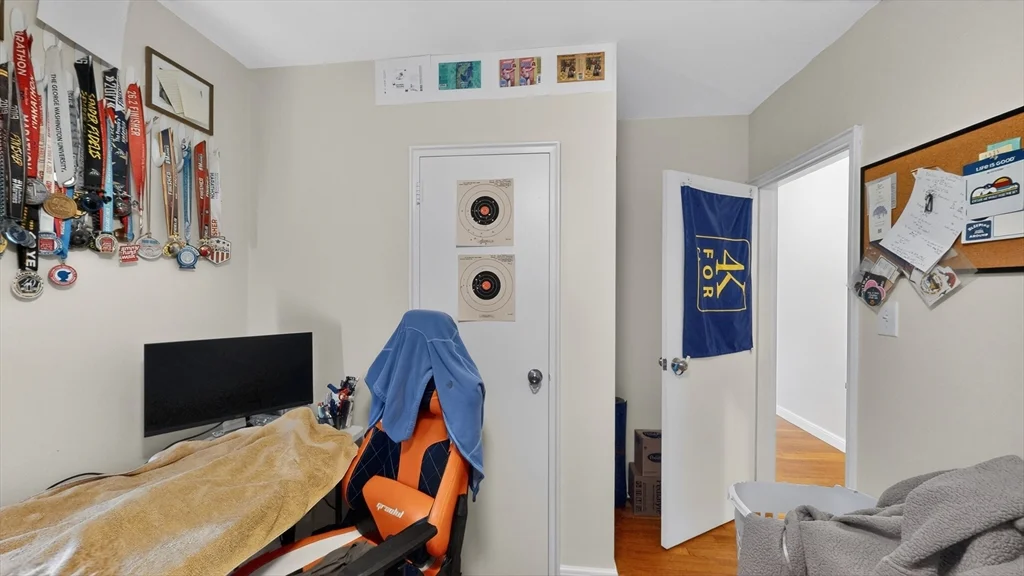 2 bed, 1 bath apartment for rent at 79 Sutherland Rd Unit 5, Brighton — photo 11 of 13