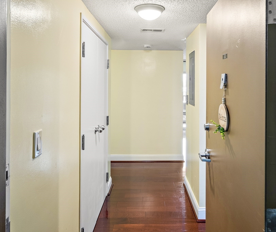 2 bed, 2 bath apartment for rent at 79 Waite St Ext Unit 53, Malden — photo 3 of 14