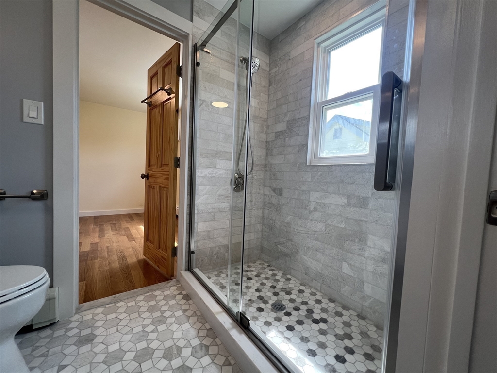 3 bed, 2 bath apartment for rent at 79 Walnut St Unit 2, Belmont — photo 15 of 28