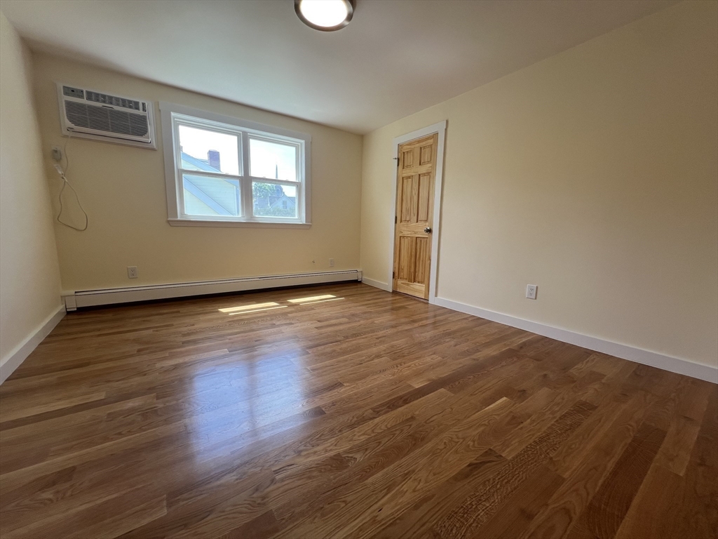 3 bed, 2 bath apartment for rent at 79 Walnut St Unit 2, Belmont — photo 16 of 28