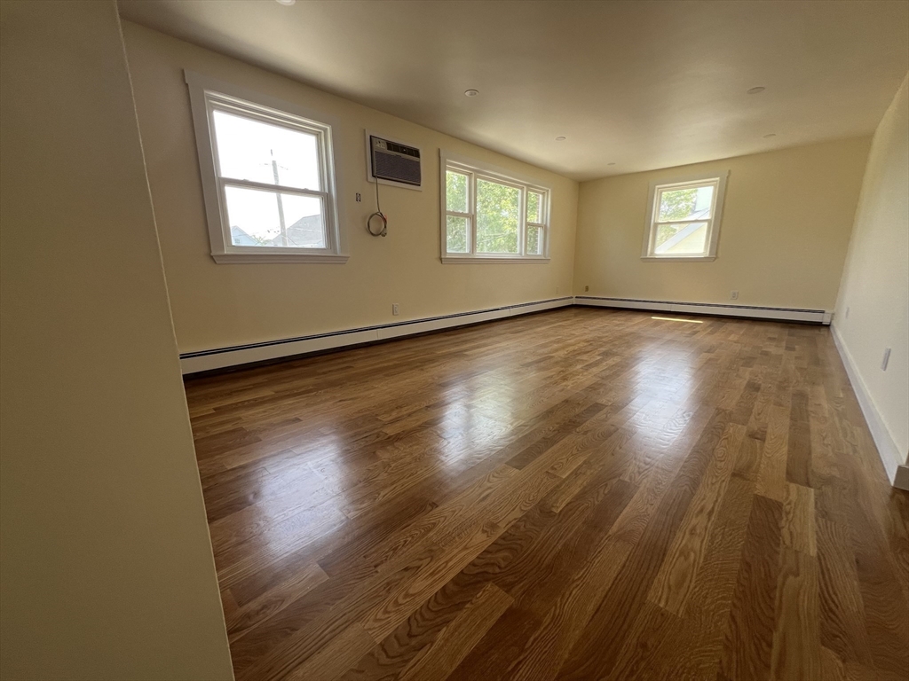 3 bed, 2 bath apartment for rent at 79 Walnut St Unit 2, Belmont — photo 10 of 28