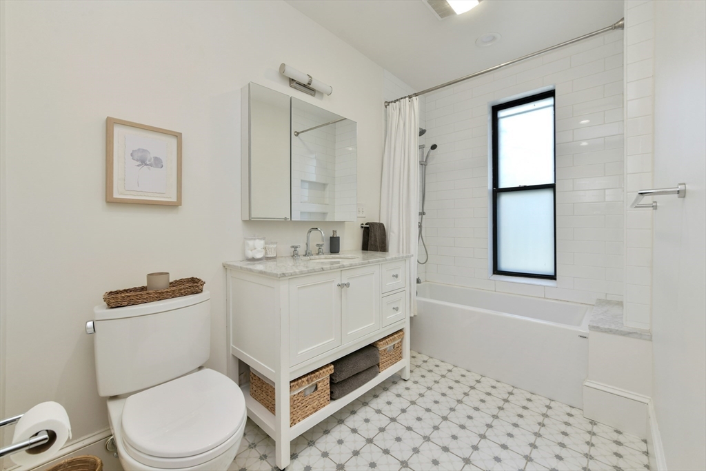 1 bed, 1 bath apartment for rent at 79 Waltham St Unit 3, South End — photo 14 of 17