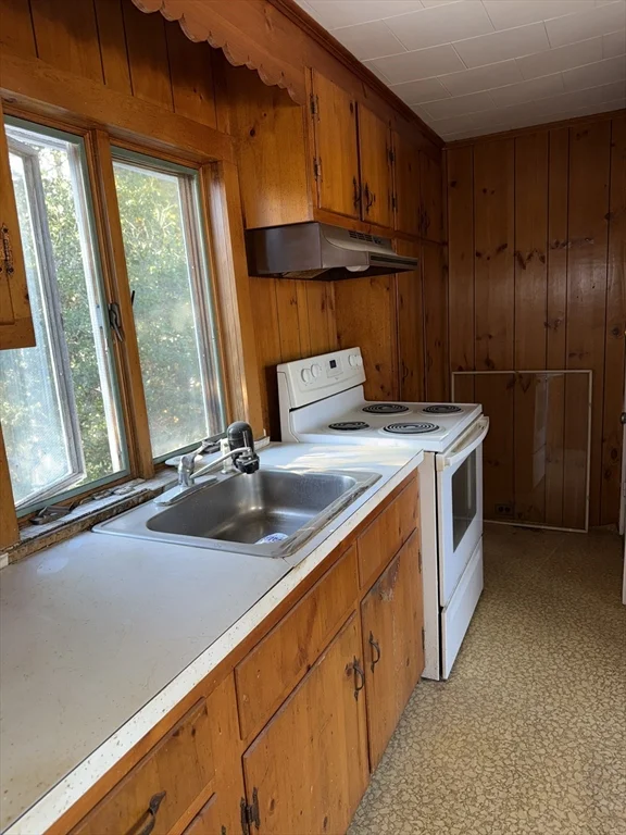 1 bed, 1 bath apartment for rent at 79 West Central St Unit 2, Natick — photo 10 of 12